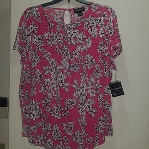 a pink yarro floral shirt